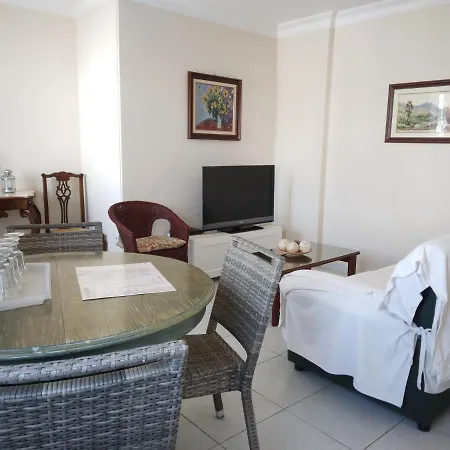Esperanto Apartment *